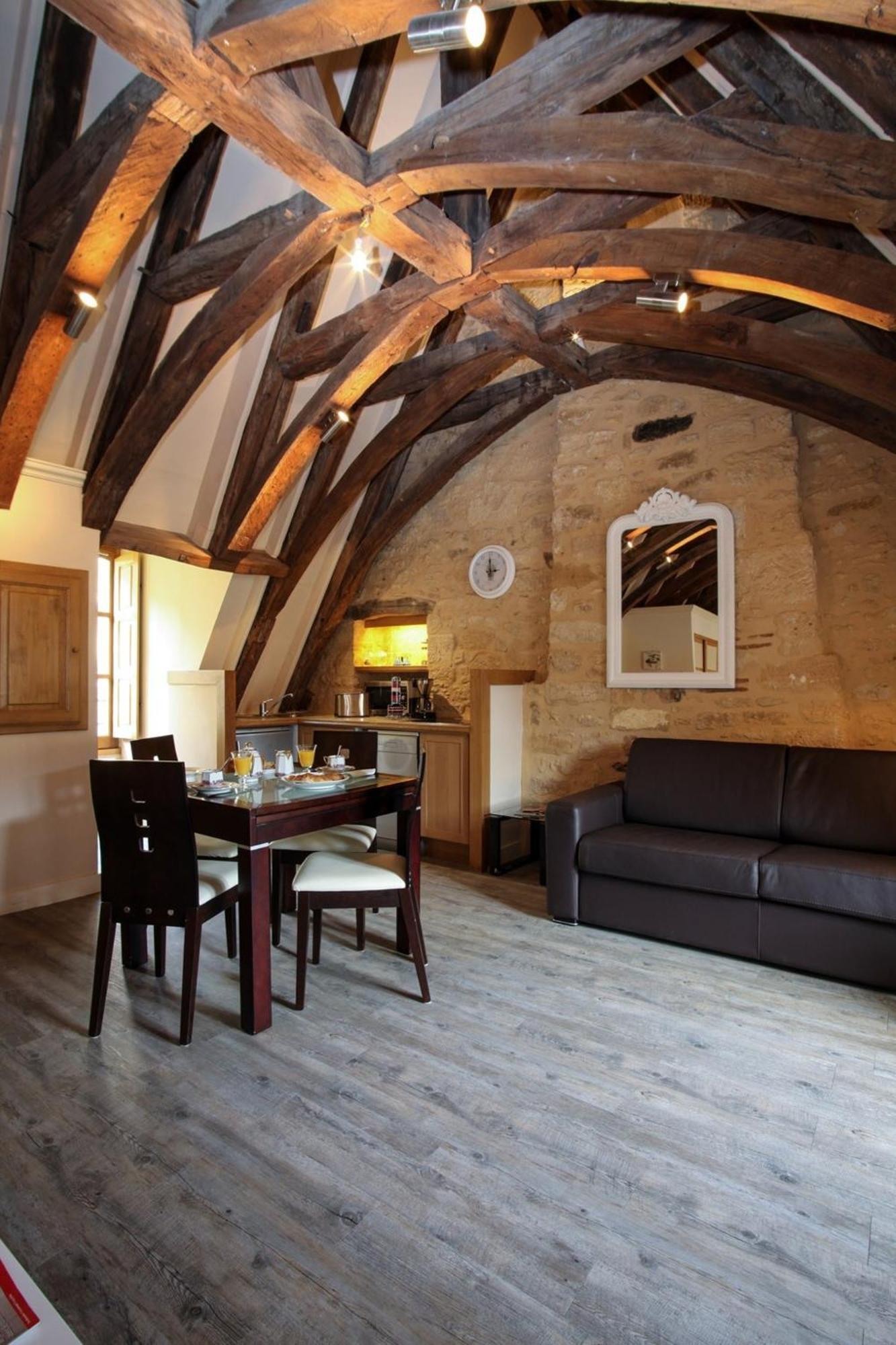 Le Grenier Du Chapitre Apartment ซาร์ลา-ลา-กาเนดา ภายนอก รูปภาพ